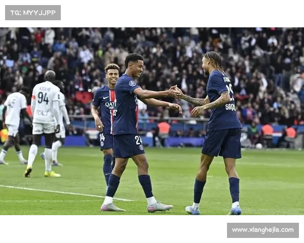 巴黎圣日耳曼如何重建法甲王朝应对当前困境与未来挑战 巴黎圣日耳曼如何重建法甲王朝应对当前困境与未来挑战